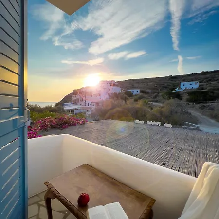 Perigiali Rooms & Apartments Folegandros Agali Exterior photo