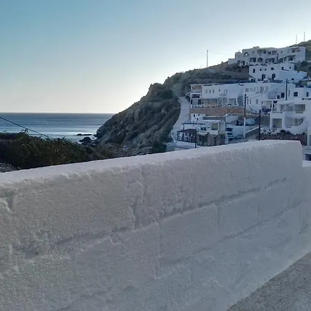 Perigiali Rooms & Apartments Folegandros Agali Exterior photo